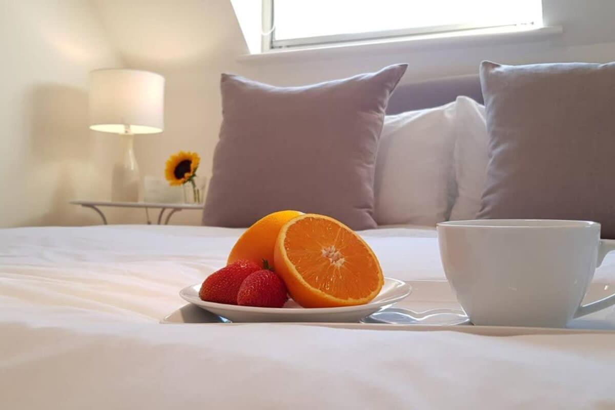 Modern Apartment In The Heart Of Oxford With Secure Underground Parking المظهر الخارجي الصورة